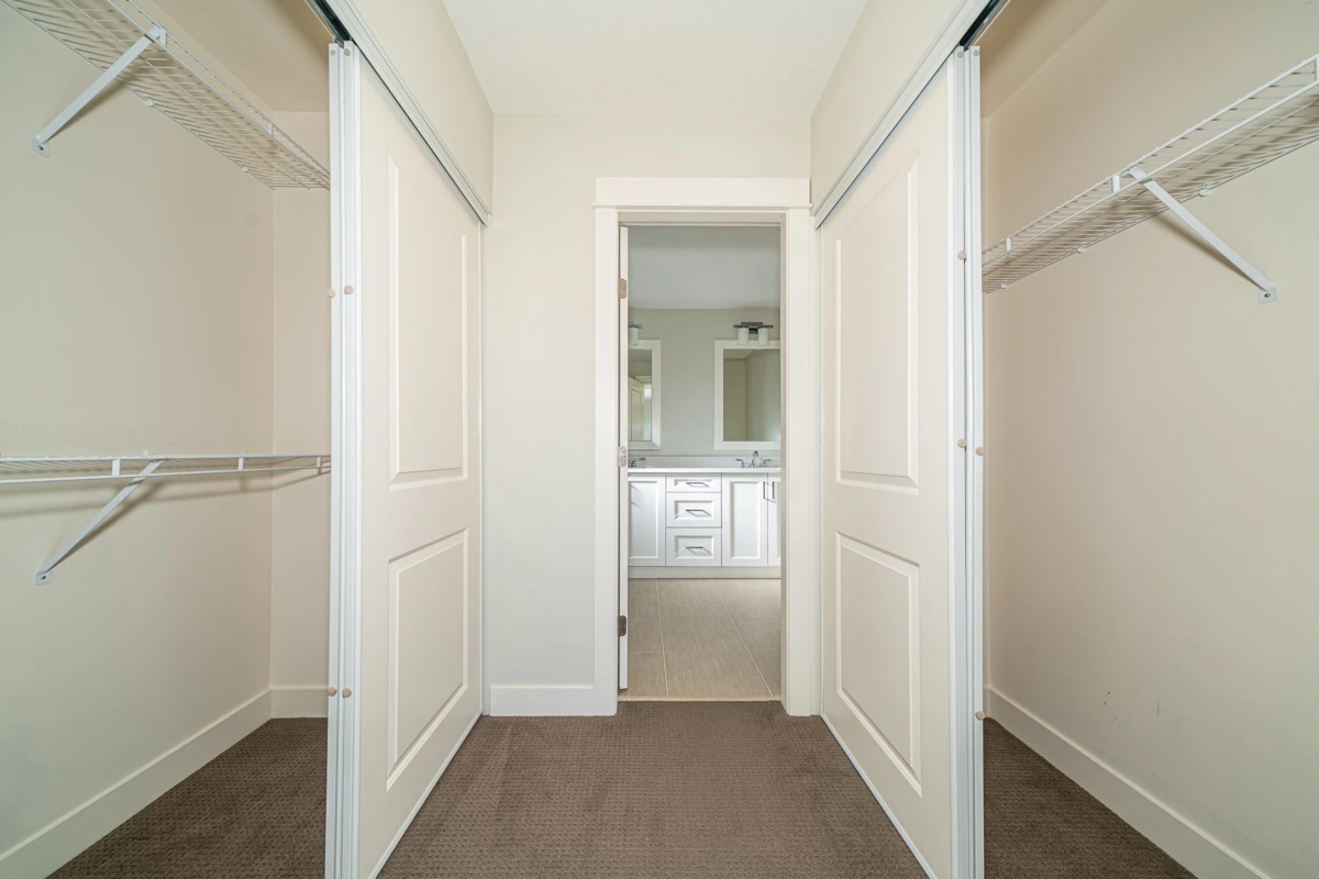 Mudroom Photo of 39 2469 164 Street, Surrey, BC