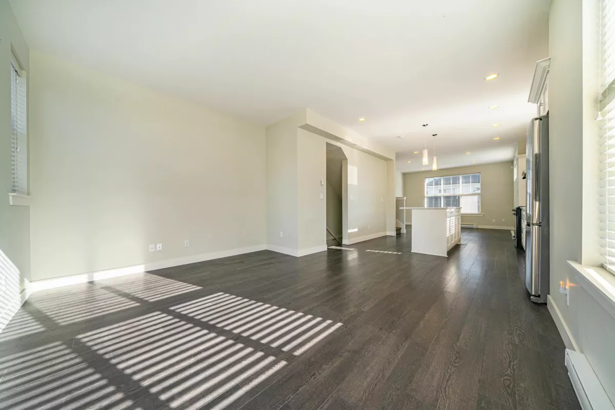 Primary Bathroom Photo of 39 2469 164 Street, Surrey, BC