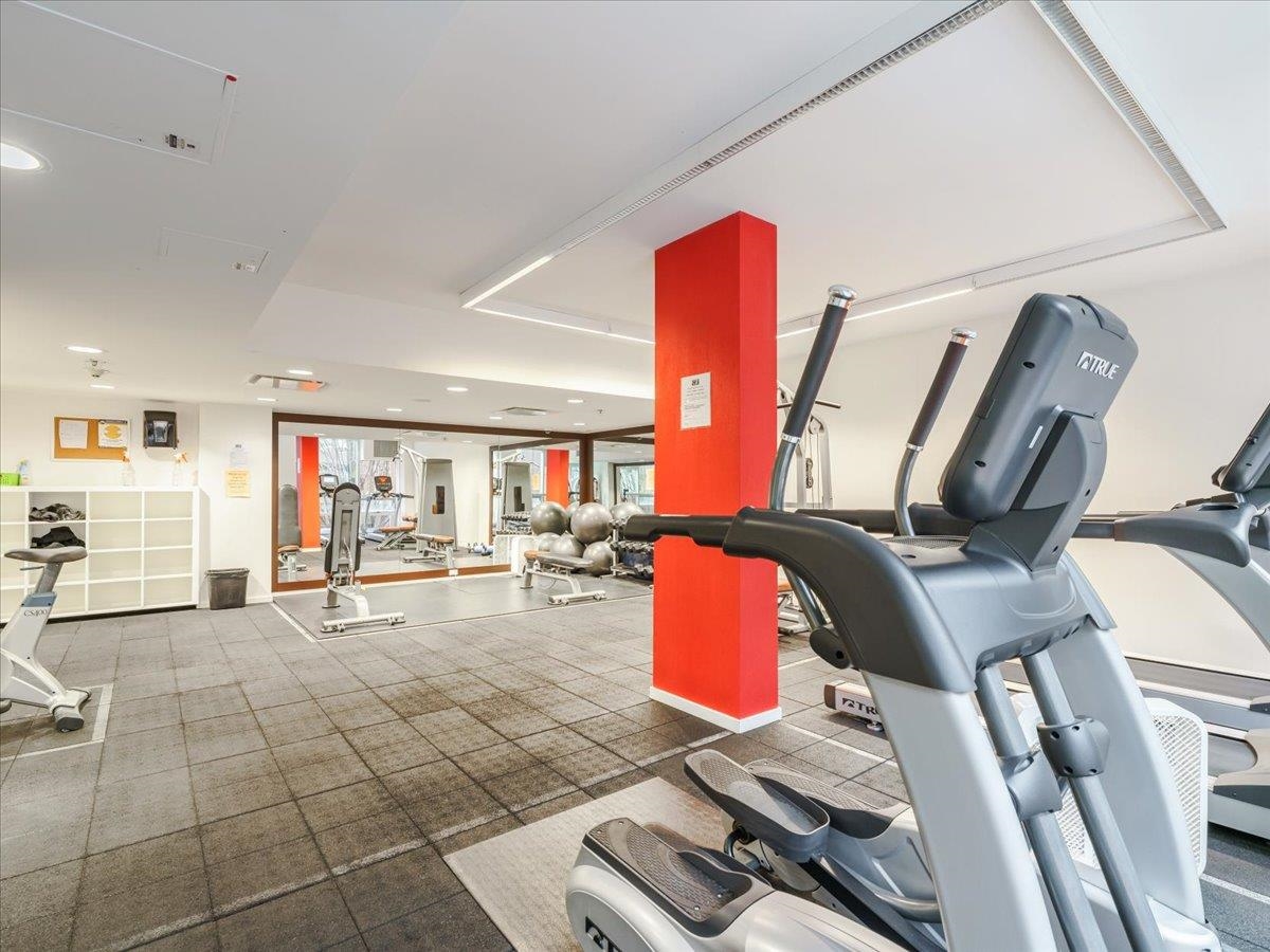 Backyard Photo of 1506 1308 Hornby Street, Vancouver, BC