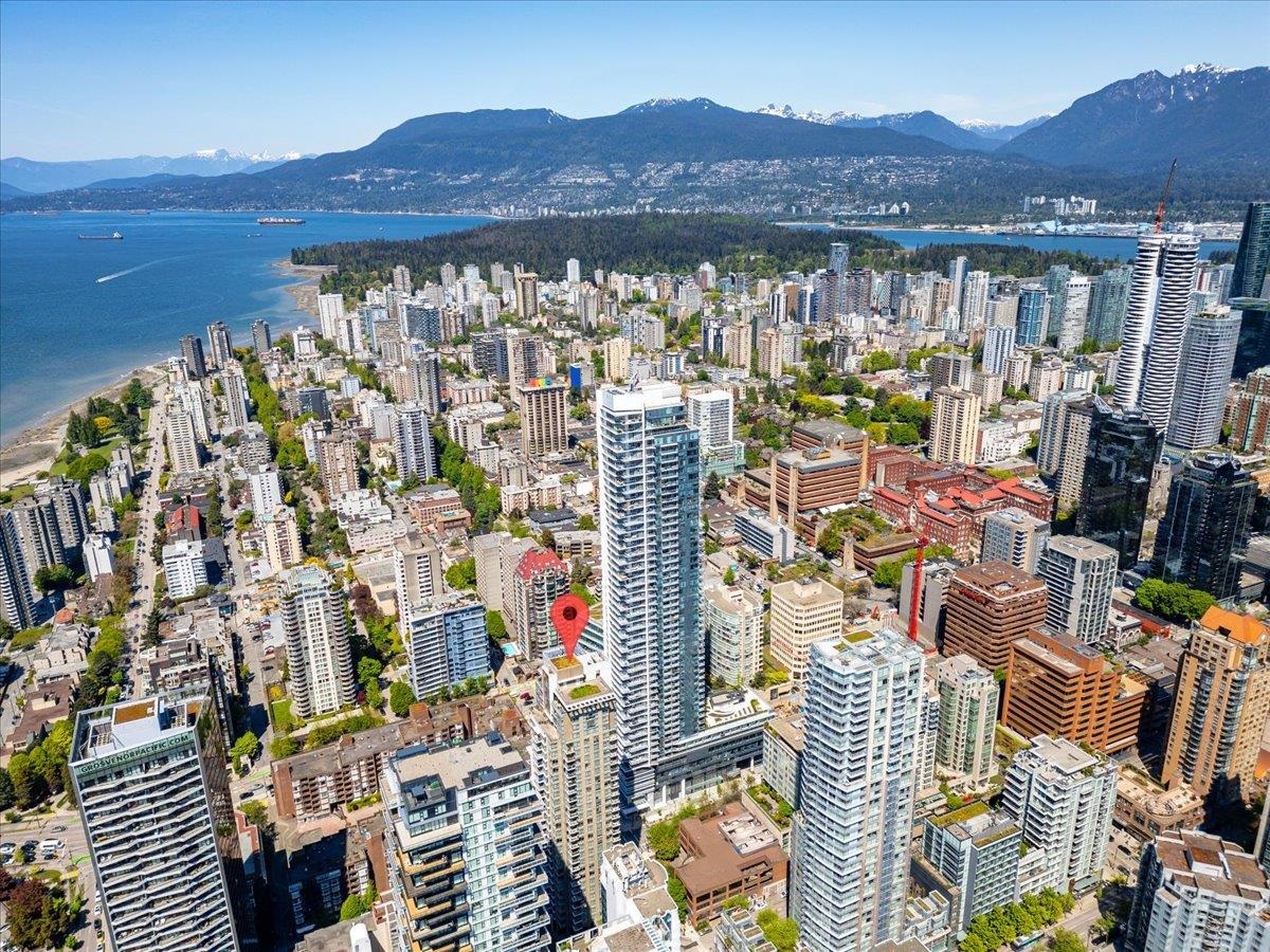 Family Room Photo of 1506 1308 Hornby Street, Vancouver, BC