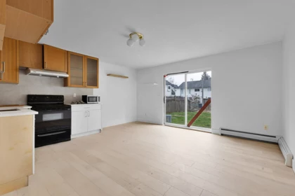 Outdoor Patio Photo of 15780 99a Avenue, Surrey, BC