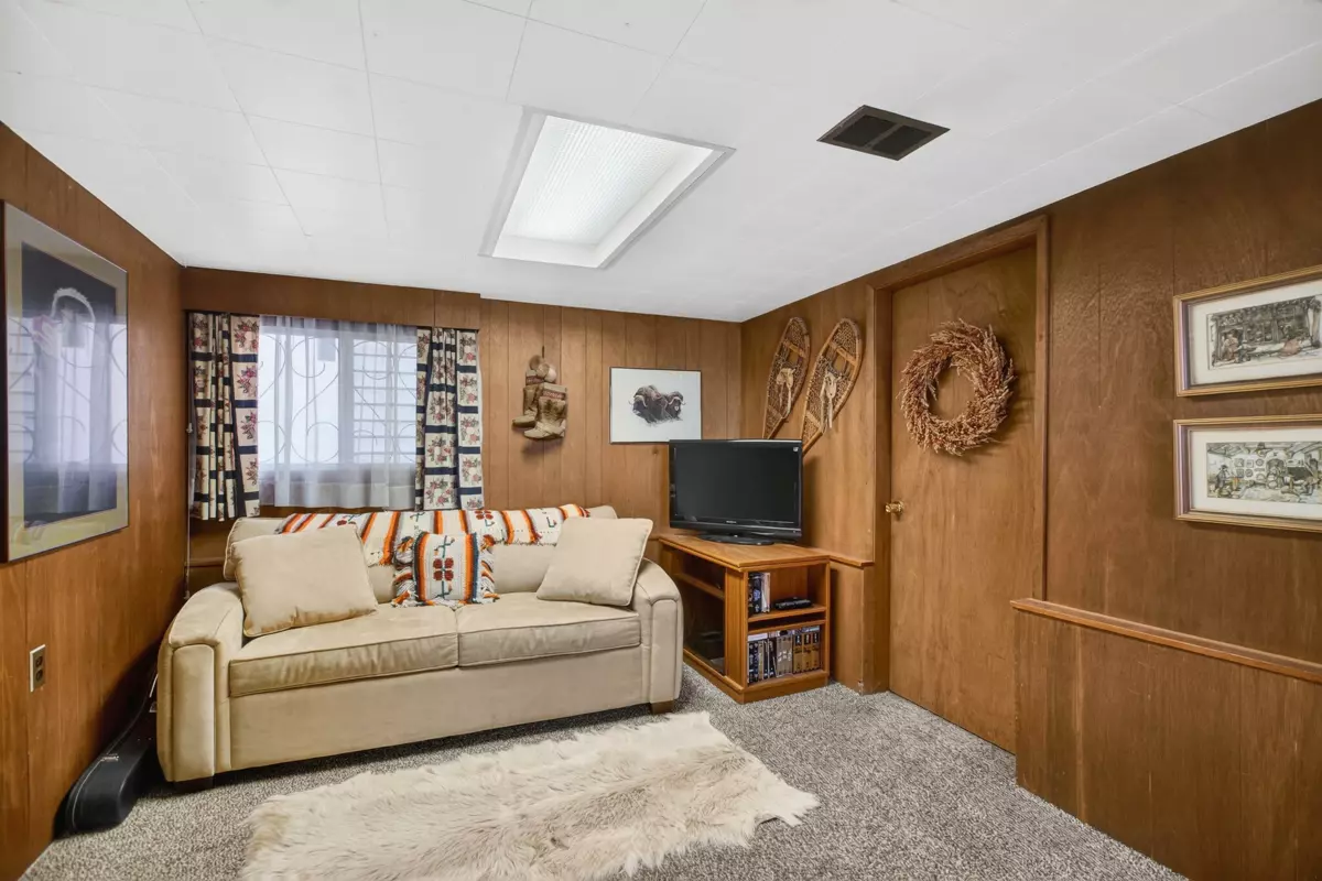 Hallway Photo of 2284 E 45th Avenue, Vancouver, BC