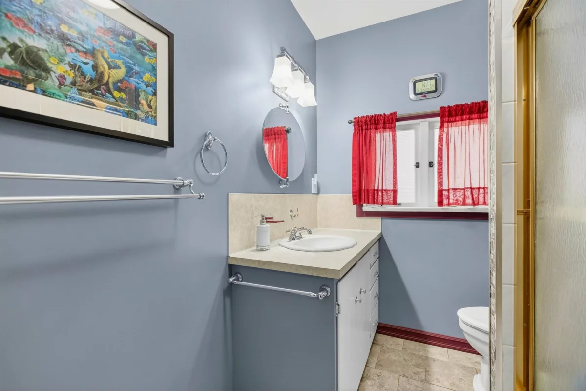 Loft / Bonus Room Photo of 2284 E 45th Avenue, Vancouver, BC