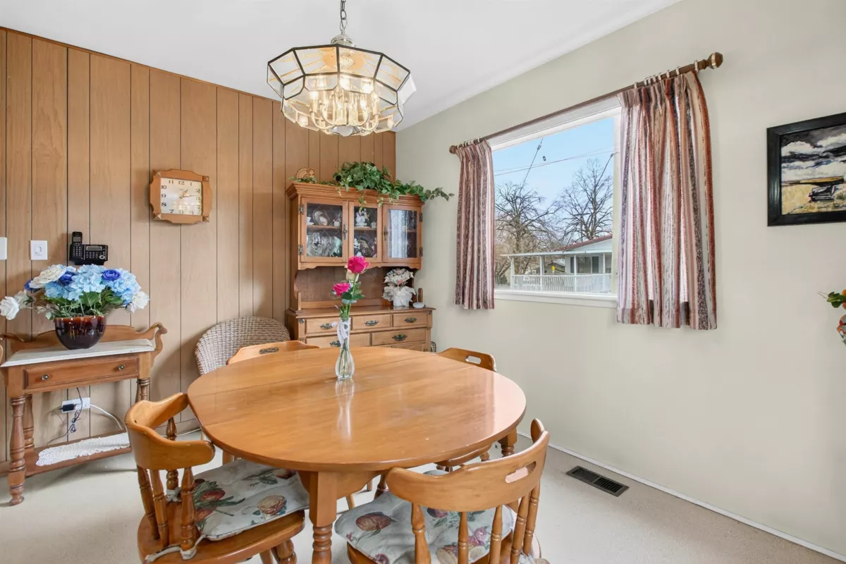 Primary Bedroom Photo of 2284 E 45th Avenue, Vancouver, BC