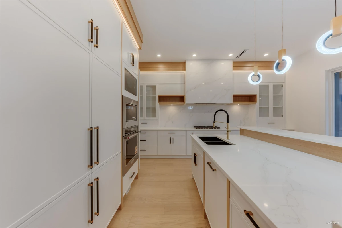 Breakfast Nook Photo of 20331 27 Avenue, Langley, BC