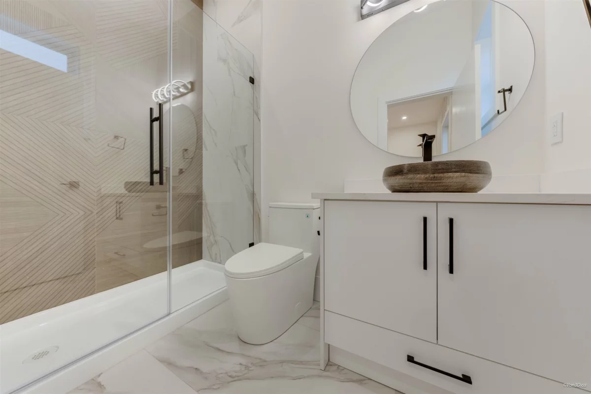 Entry Foyer Photo of 20331 27 Avenue, Langley, BC