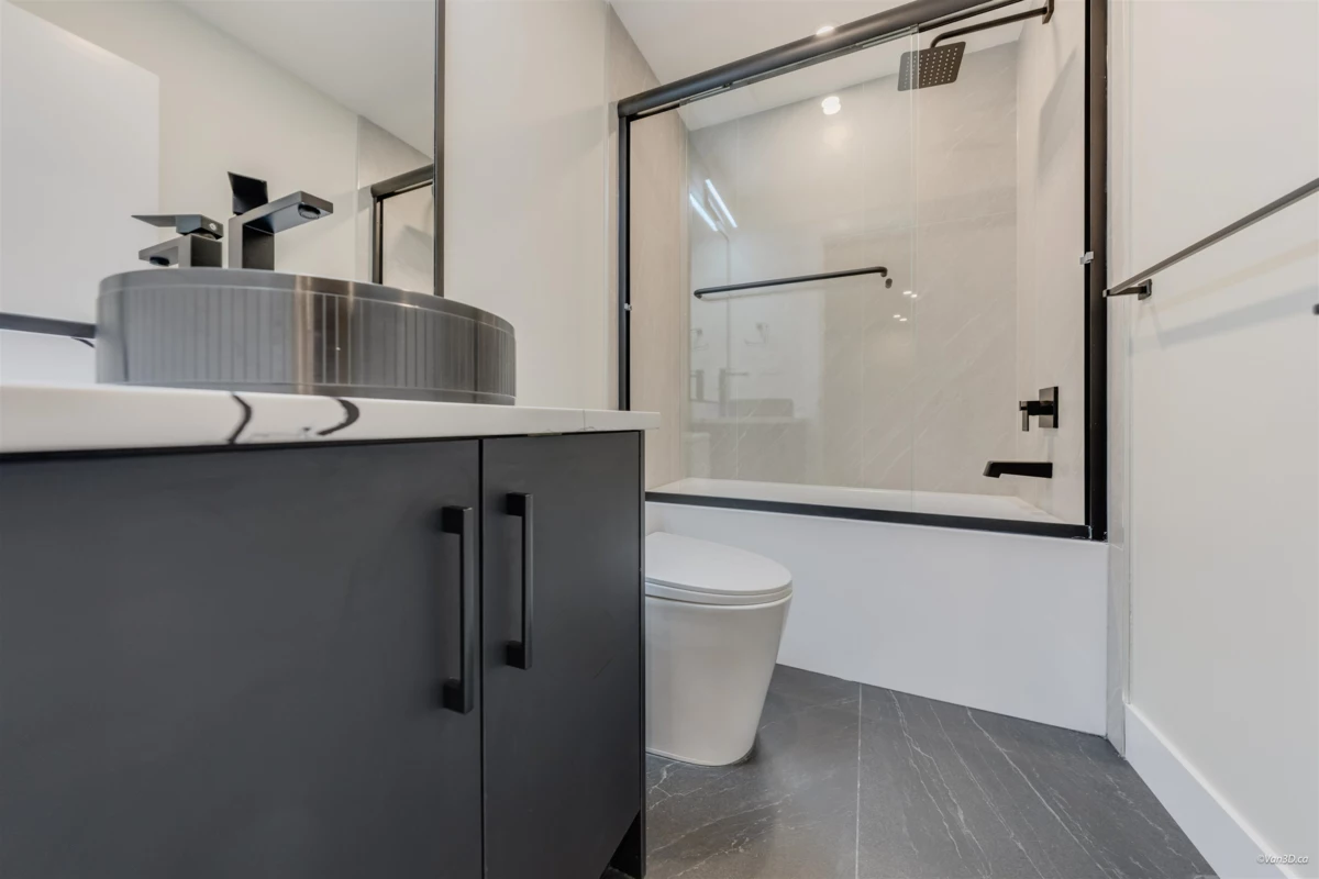 Outdoor Deck Photo of 20331 27 Avenue, Langley, BC