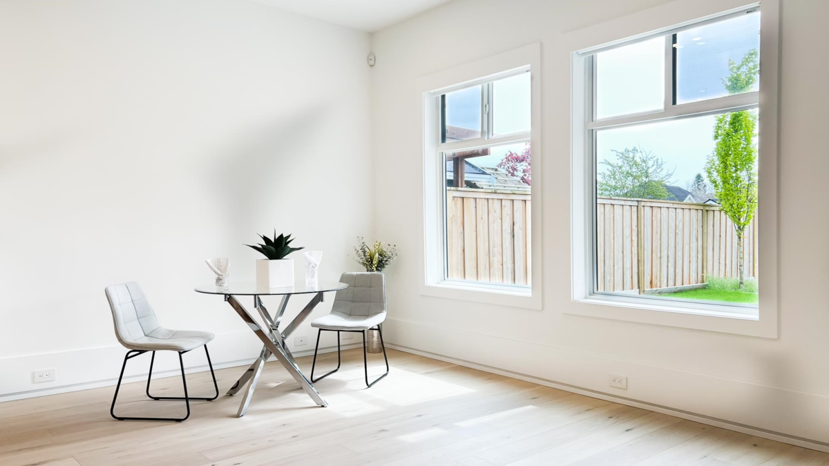 Garage Interior Photo of 5103 Linden Drive, Delta, BC