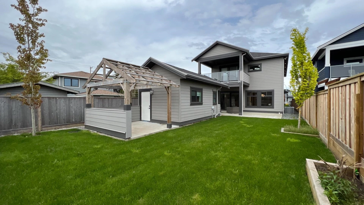 Powder Room Photo of 5103 Linden Drive, Delta, BC