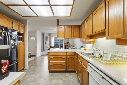 18 5750 174 Street, Surrey, BC