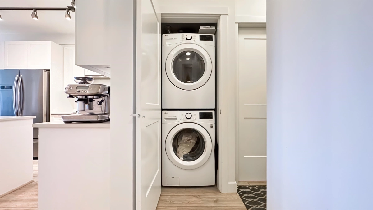 Hot Tub / Spa Photo of 317 20673 78 Avenue, Langley, BC