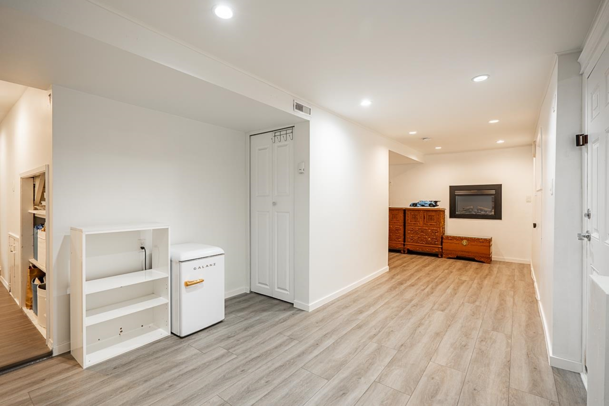 Bedroom 3 Photo of 2057 Lorraine Avenue, Coquitlam, BC