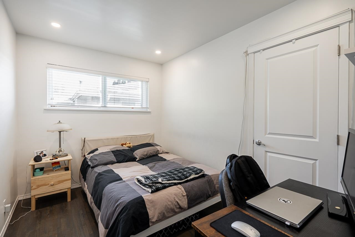 Breakfast Nook Photo of 2057 Lorraine Avenue, Coquitlam, BC