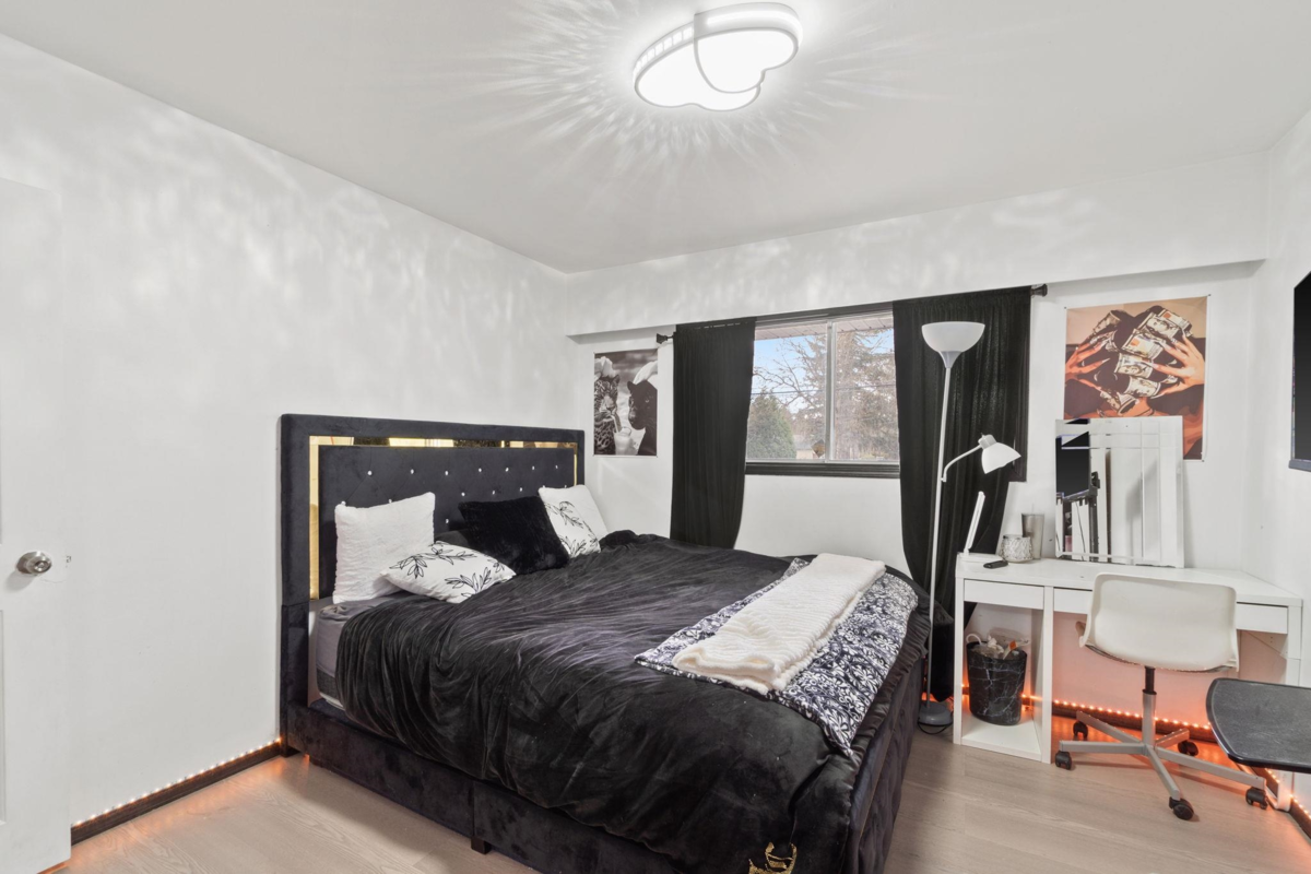 Bedroom 4 Photo of 4900 200th Street, Langley, BC