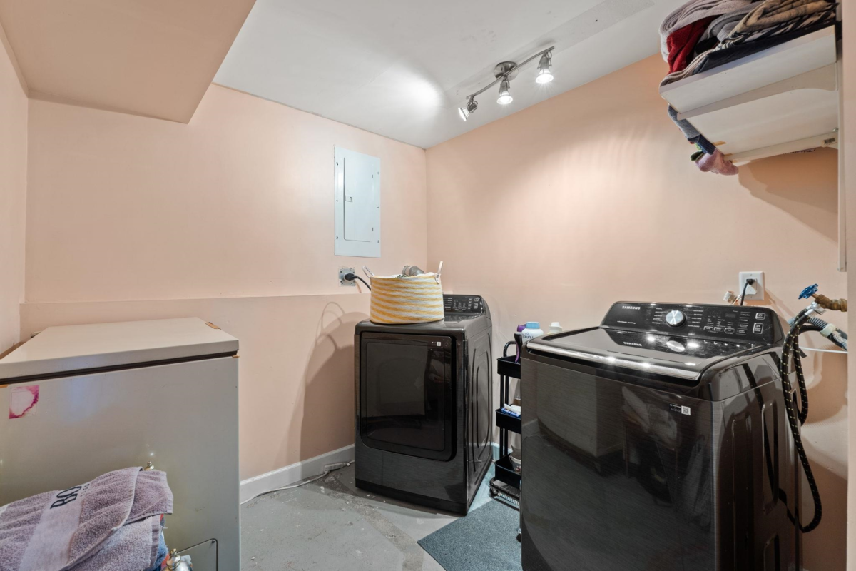 Outdoor Deck Photo of 4900 200th Street, Langley, BC