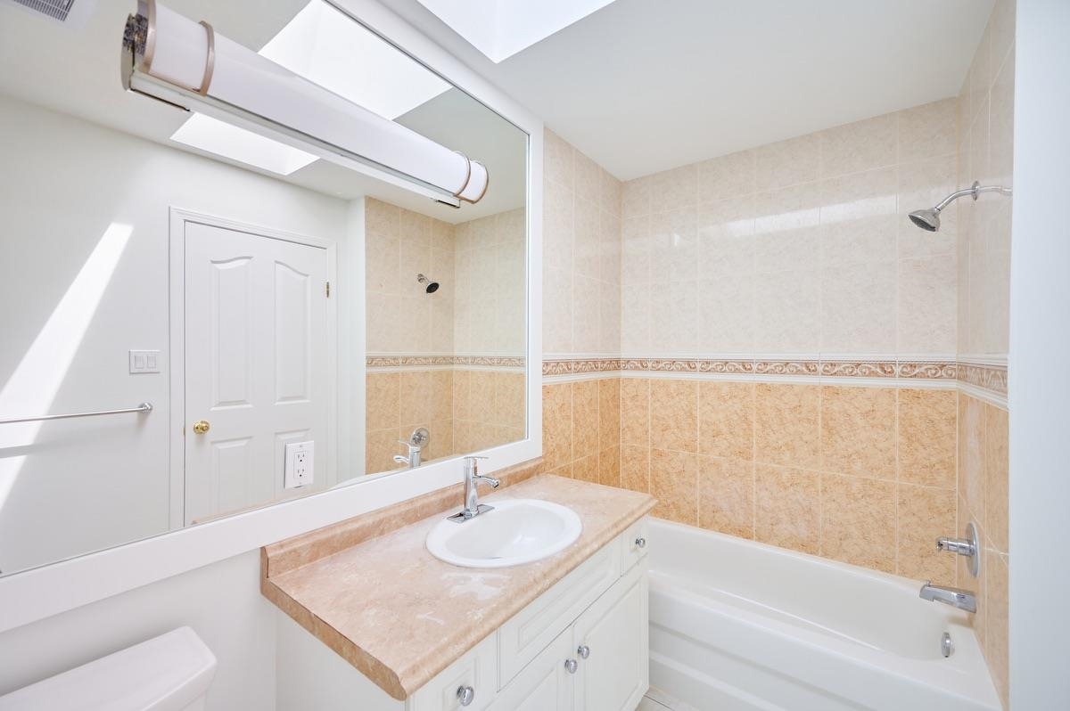 Powder Room Photo of 9 9591 No. 3 Road, Richmond, BC