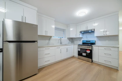 Hot Tub / Spa Photo of 4919 Venables Street, Burnaby, BC
