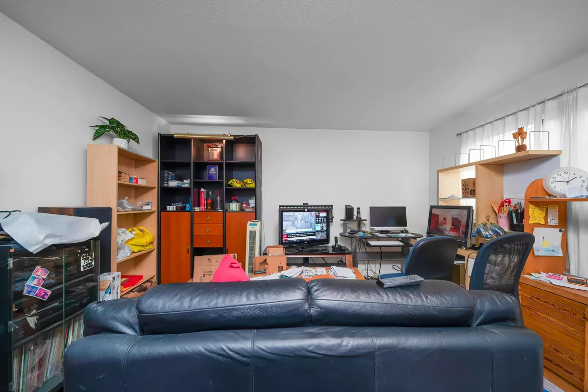 Hot Tub / Spa Photo of 3609 Turner Street, Vancouver, BC