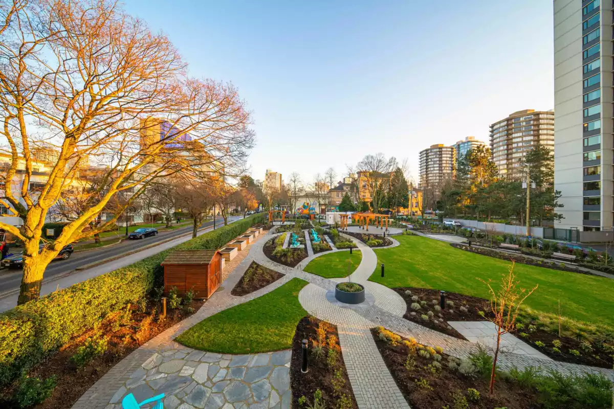Garden / Landscaping Photo of 1501 1740 Comox Street, Vancouver, BC