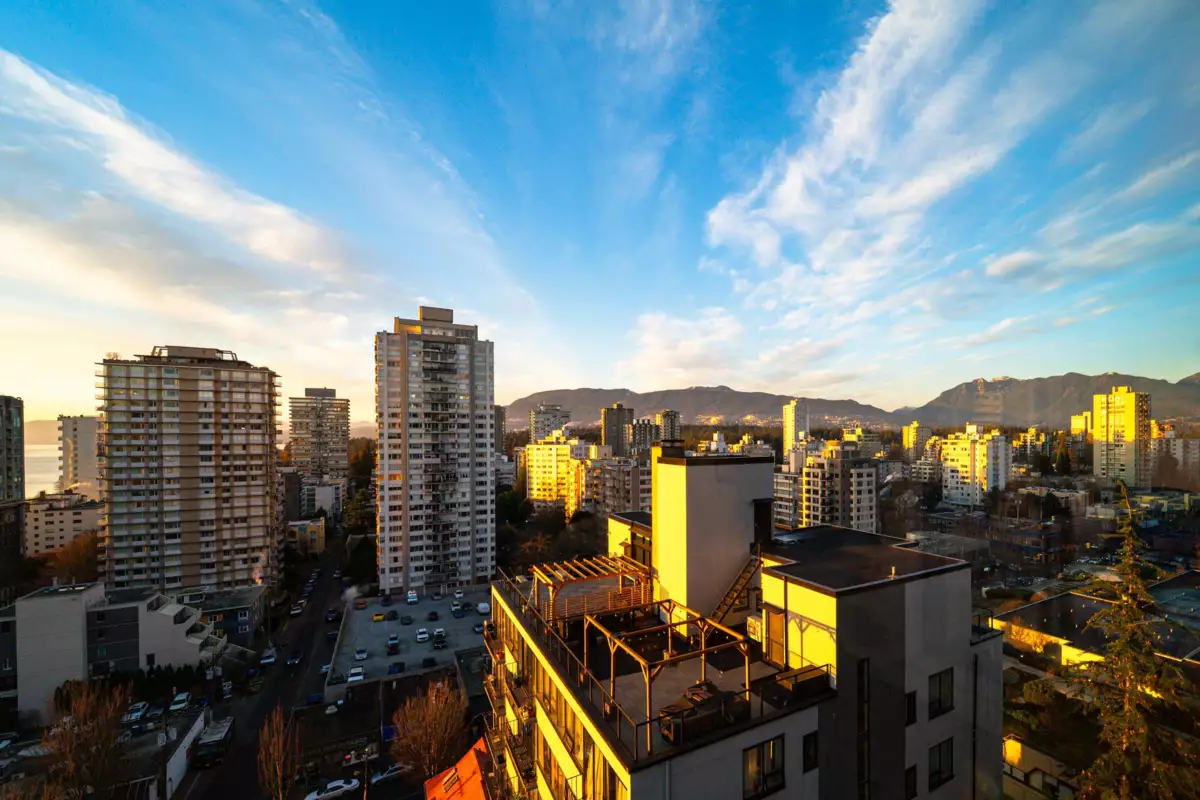 Living Room Photo of 1501 1740 Comox Street, Vancouver, BC