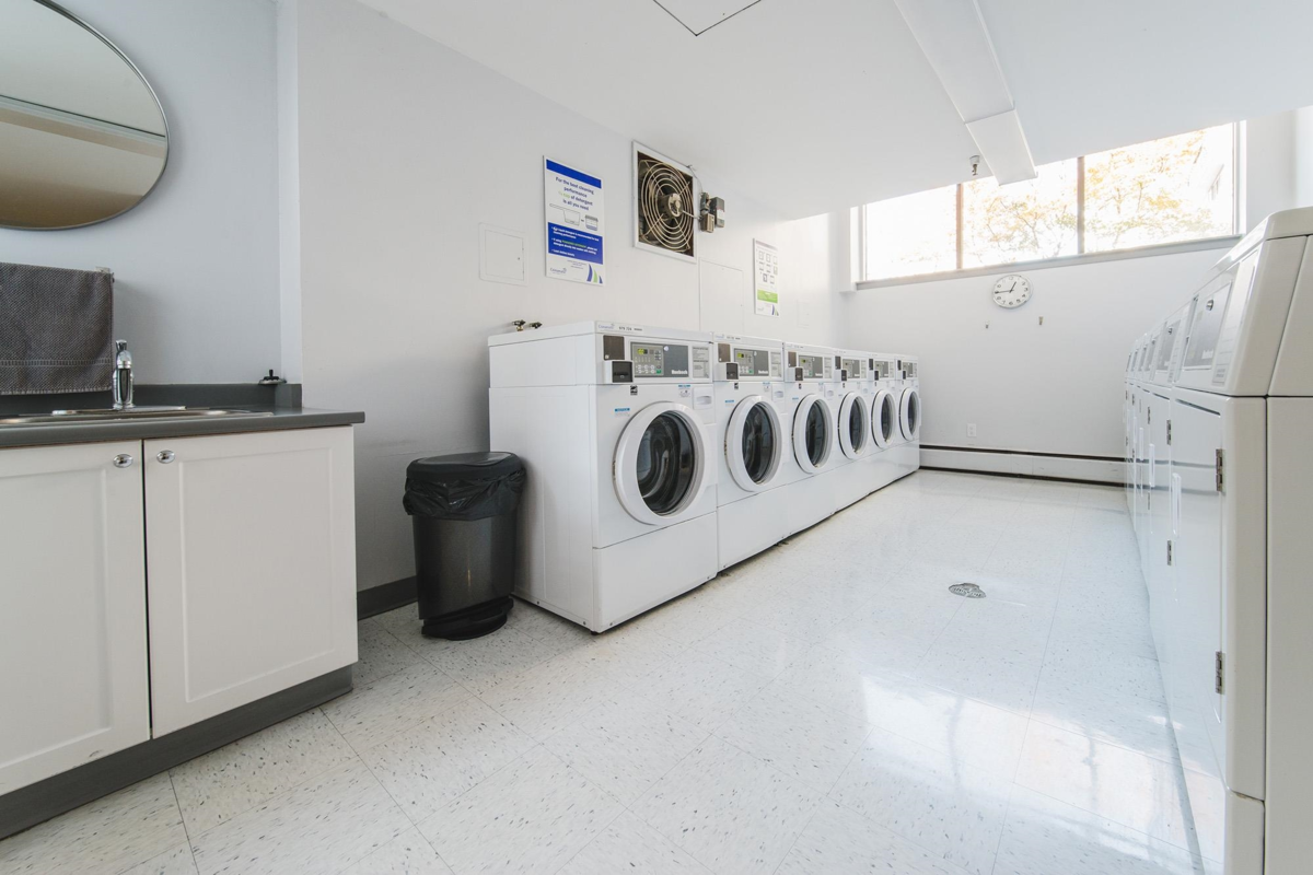 Outdoor Patio Photo of 1501 1740 Comox Street, Vancouver, BC