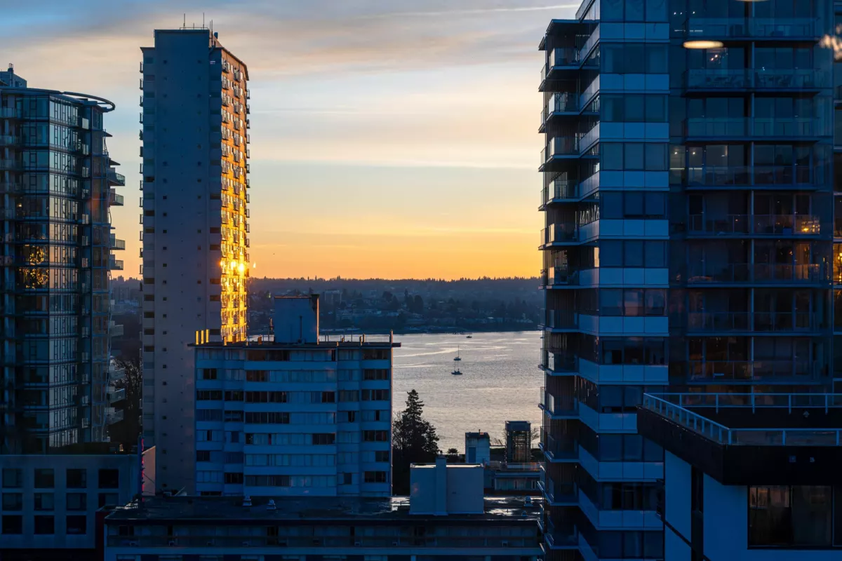Powder Room Photo of 1501 1740 Comox Street, Vancouver, BC