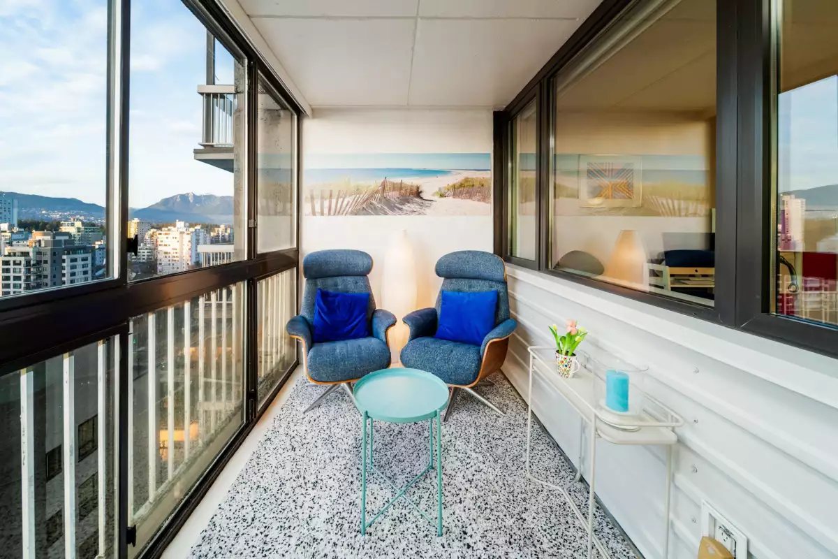 Staircase Photo of 1501 1740 Comox Street, Vancouver, BC