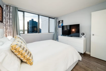 Office / Den Photo of 1501 1740 Comox Street, Vancouver, BC