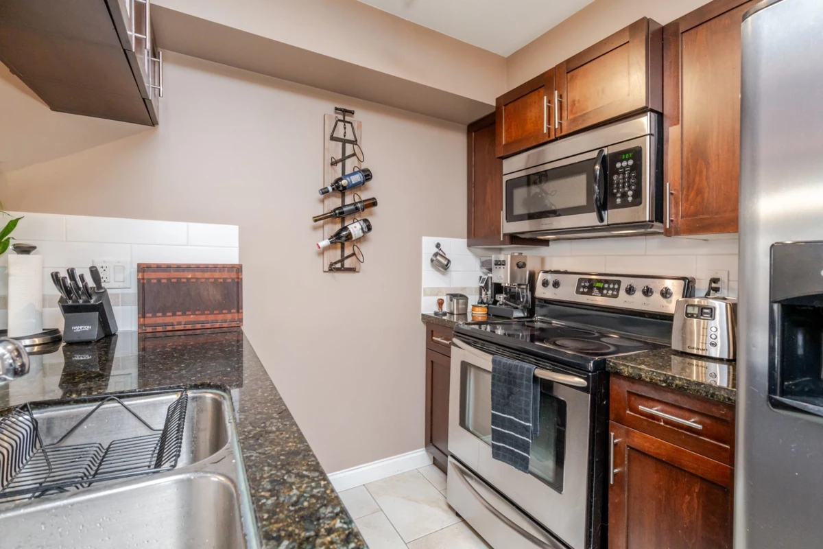 Basement Recreation Room Photo of 332 5660 201a Street, Langley, BC
