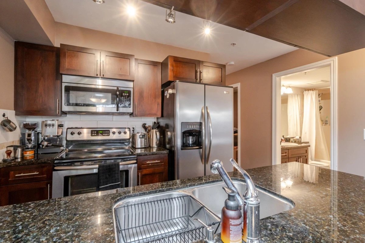 Laundry Room Photo of 332 5660 201a Street, Langley, BC