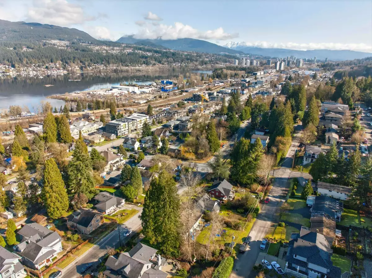 Basement Recreation Room Photo of 2217 St George Street, Port Moody, BC