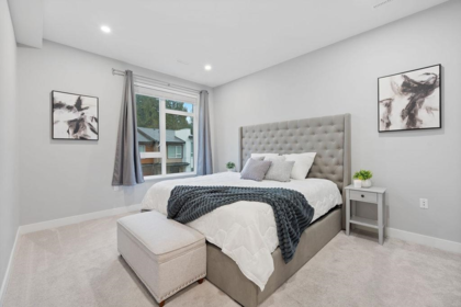 Basement Recreation Room Photo of 4684 Capilano Road, North Vancouver, BC