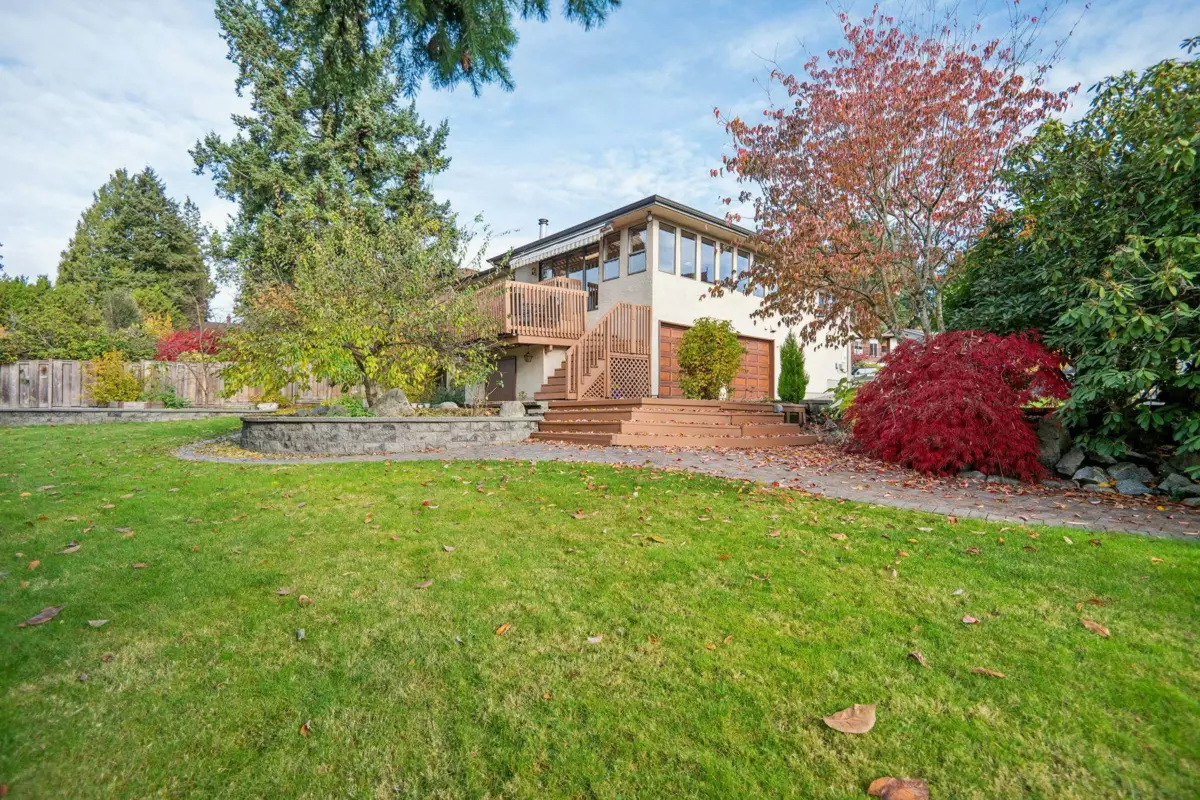 Neighborhood Park Photo Near 5508 Cedardale Court, Burnaby, BC