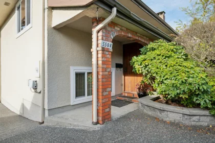 5508 Cedardale Court, Burnaby, BC