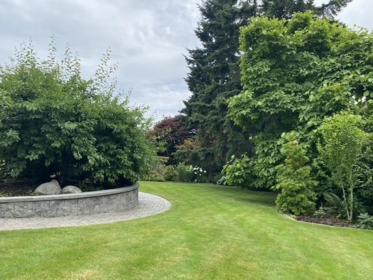 Swimming Pool Photo of 5508 Cedardale Court, Burnaby, BC