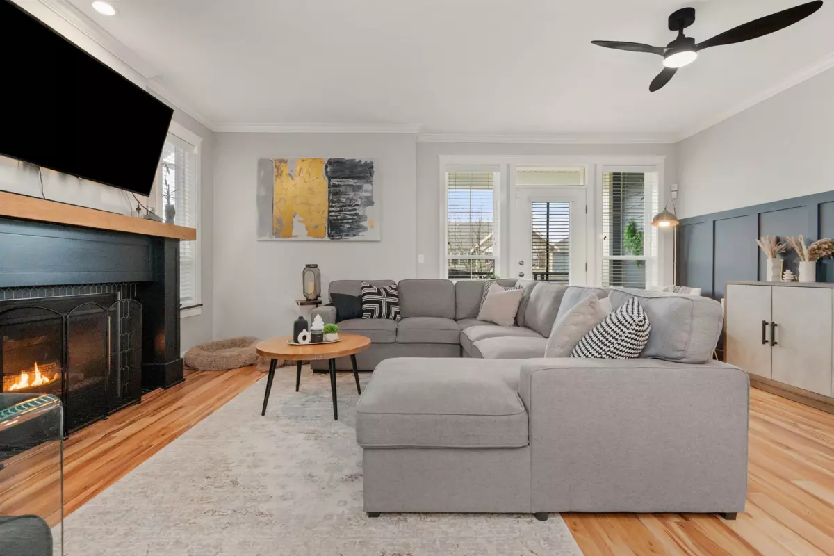 Breakfast Nook Photo of 10 45137 Nicomen Crescent, Chilliwack, BC