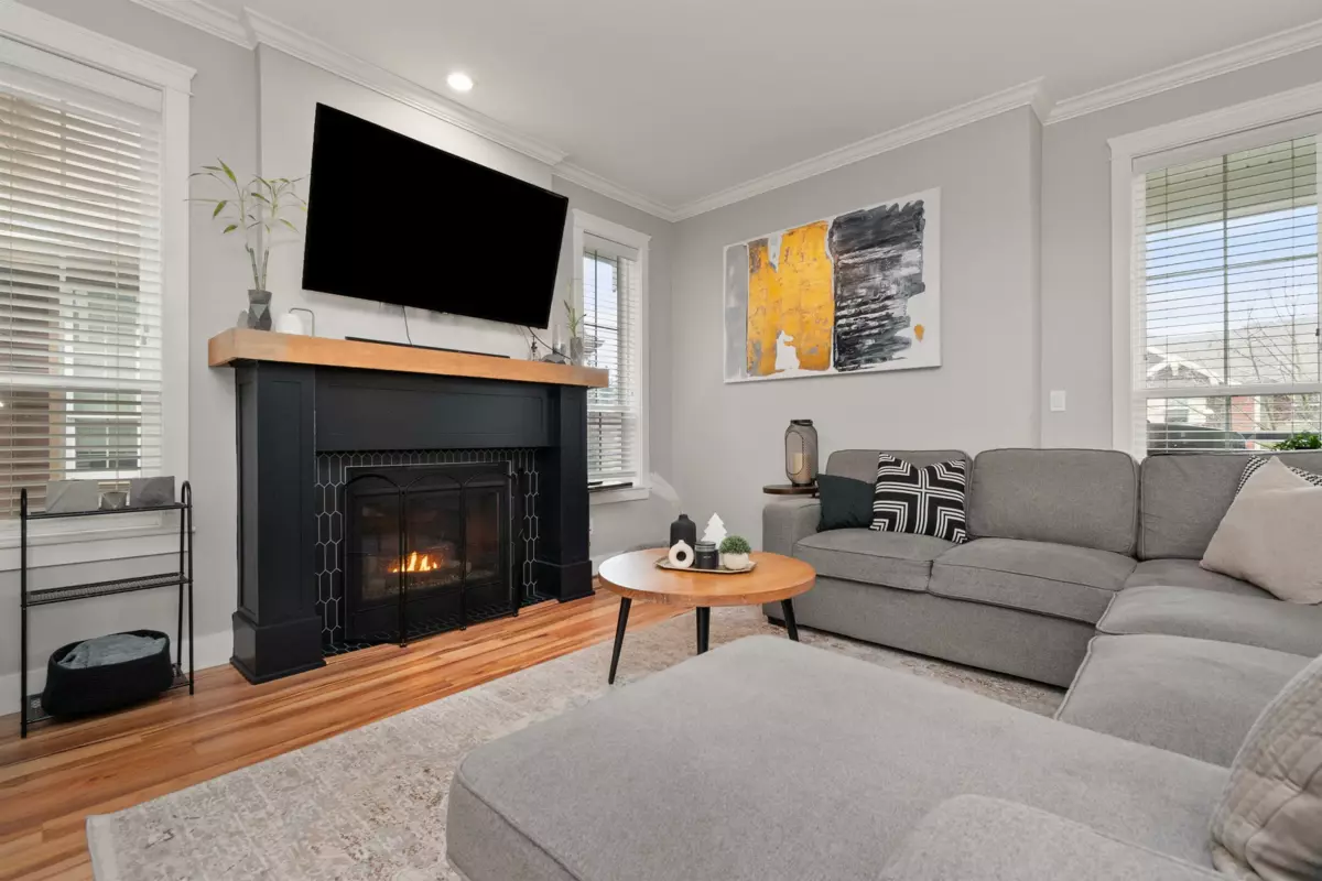 Primary Bathroom Photo of 10 45137 Nicomen Crescent, Chilliwack, BC