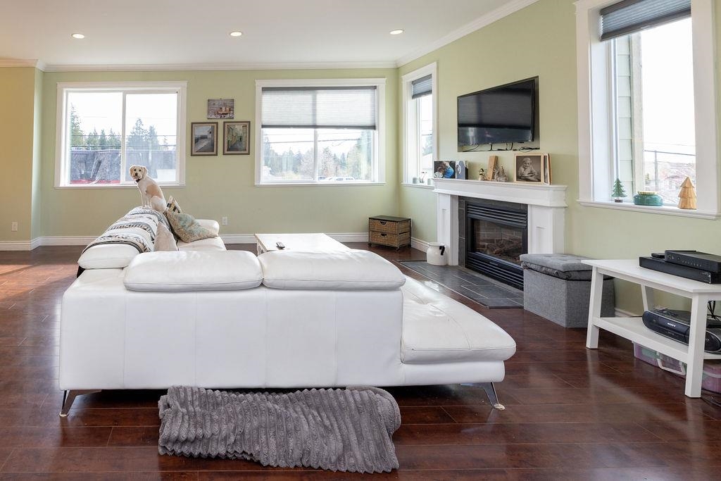 Breakfast Nook Photo of 787 North Road, Gibsons, BC