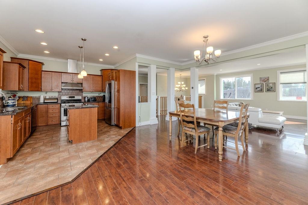 Living Room Photo of 787 North Road, Gibsons, BC