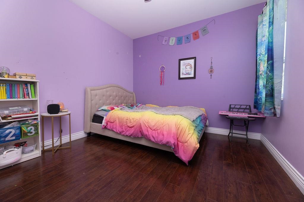 Office / Den Photo of 787 North Road, Gibsons, BC