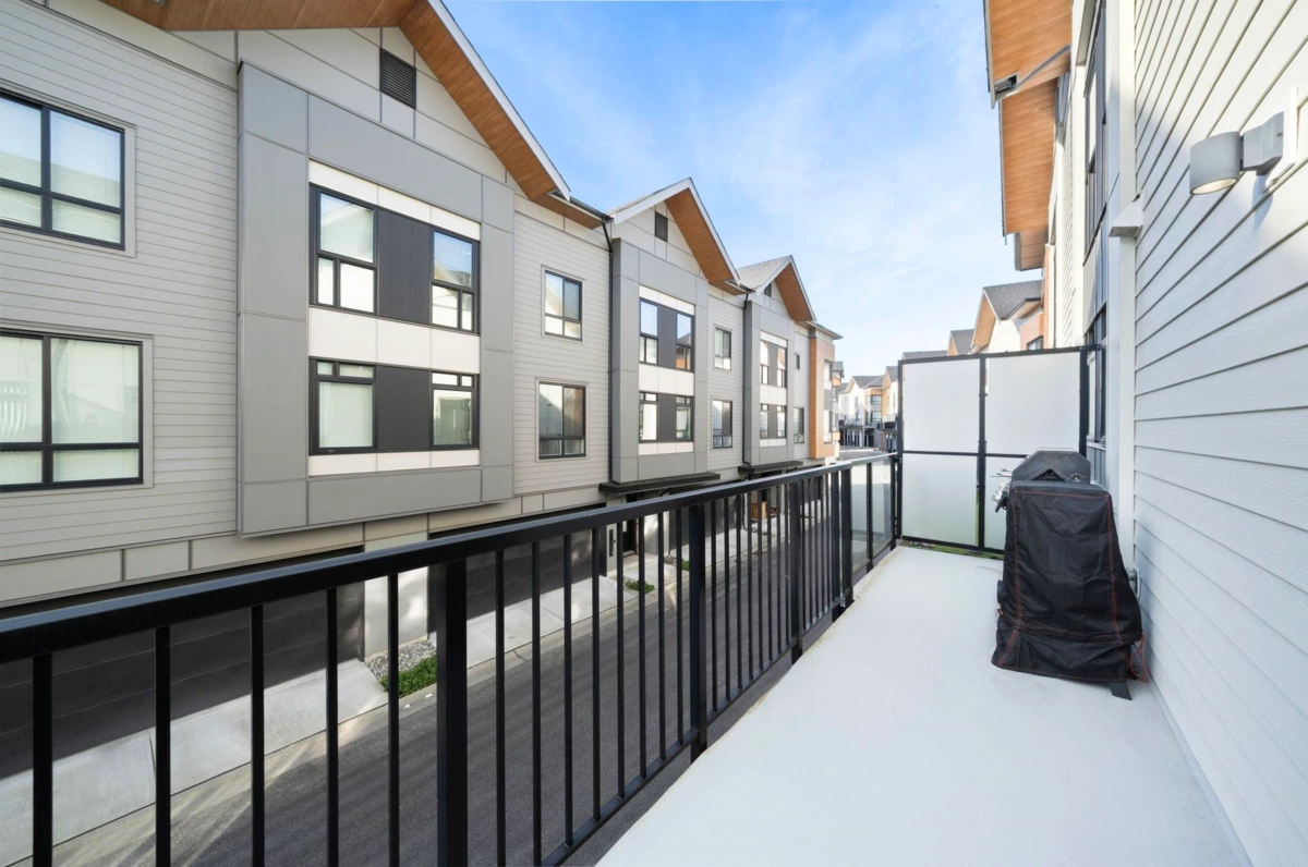 Front Yard Photo of 41 15151 Edmund Drive, Surrey, BC