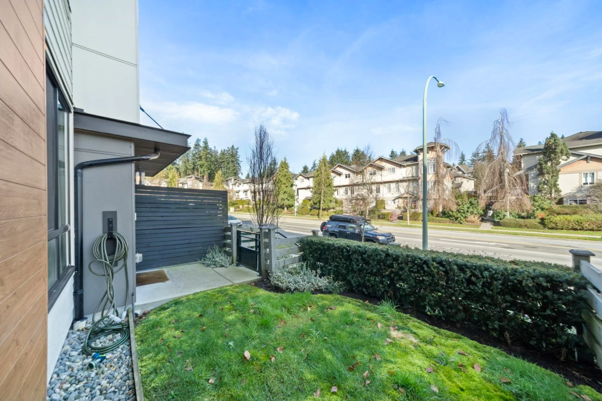 Swimming Pool Photo of 41 15151 Edmund Drive, Surrey, BC