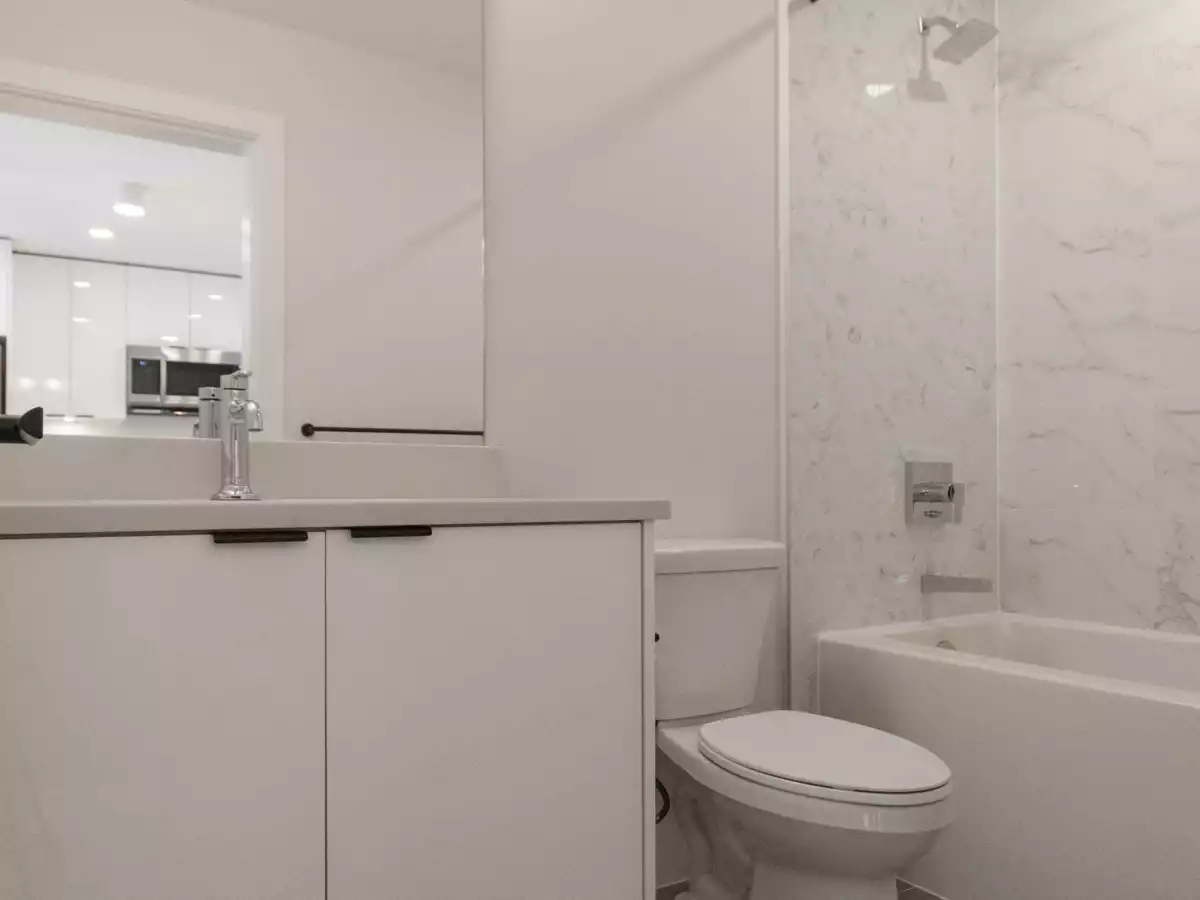 Dining Area Photo of 417 13458 95 Avenue, Surrey, BC