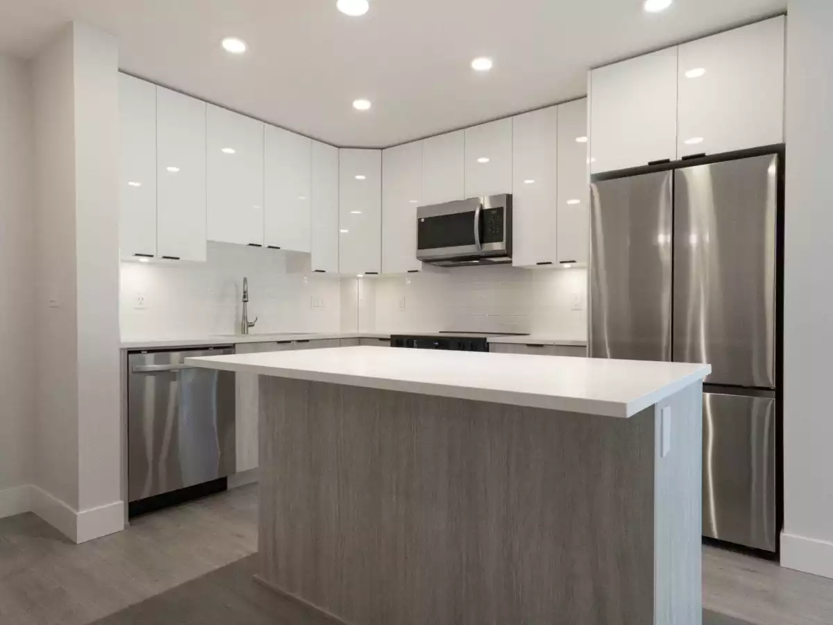 Living Room Photo of 417 13458 95 Avenue, Surrey, BC