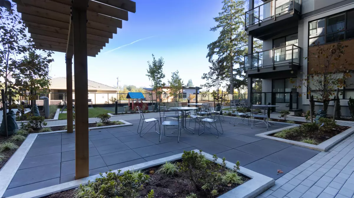 Loft / Bonus Room Photo of 417 13458 95 Avenue, Surrey, BC