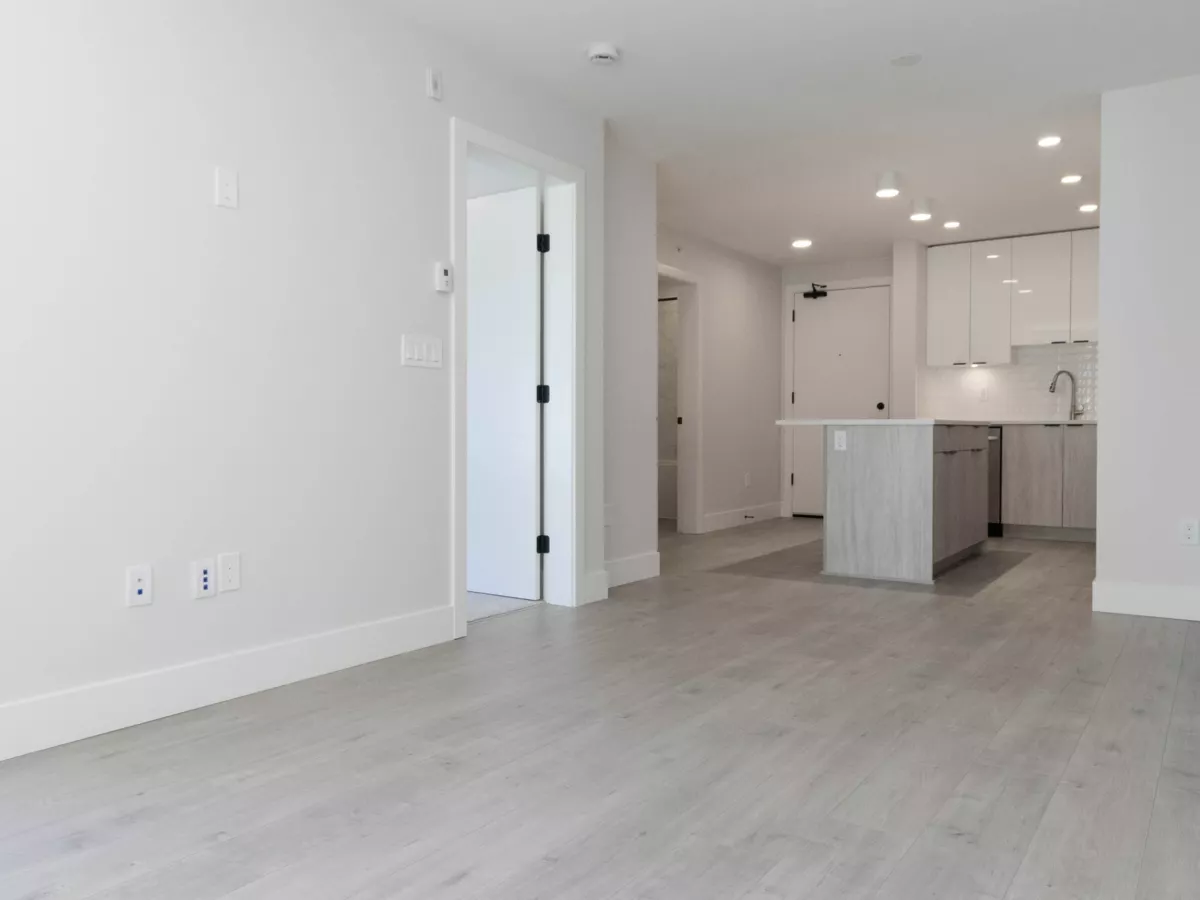 Pantry Photo of 417 13458 95 Avenue, Surrey, BC