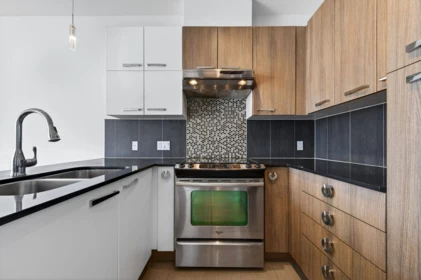 Breakfast Nook Photo of 430 15956 86a Avenue, Surrey, BC