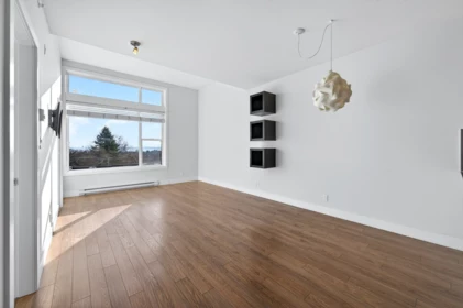430 15956 86a Avenue, Surrey, BC