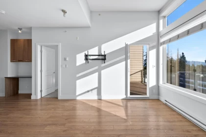 430 15956 86a Avenue, Surrey, BC