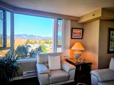802 3170 Gladwin Road, Abbotsford, BC, Abbotsford — Apartment/Condo for sale